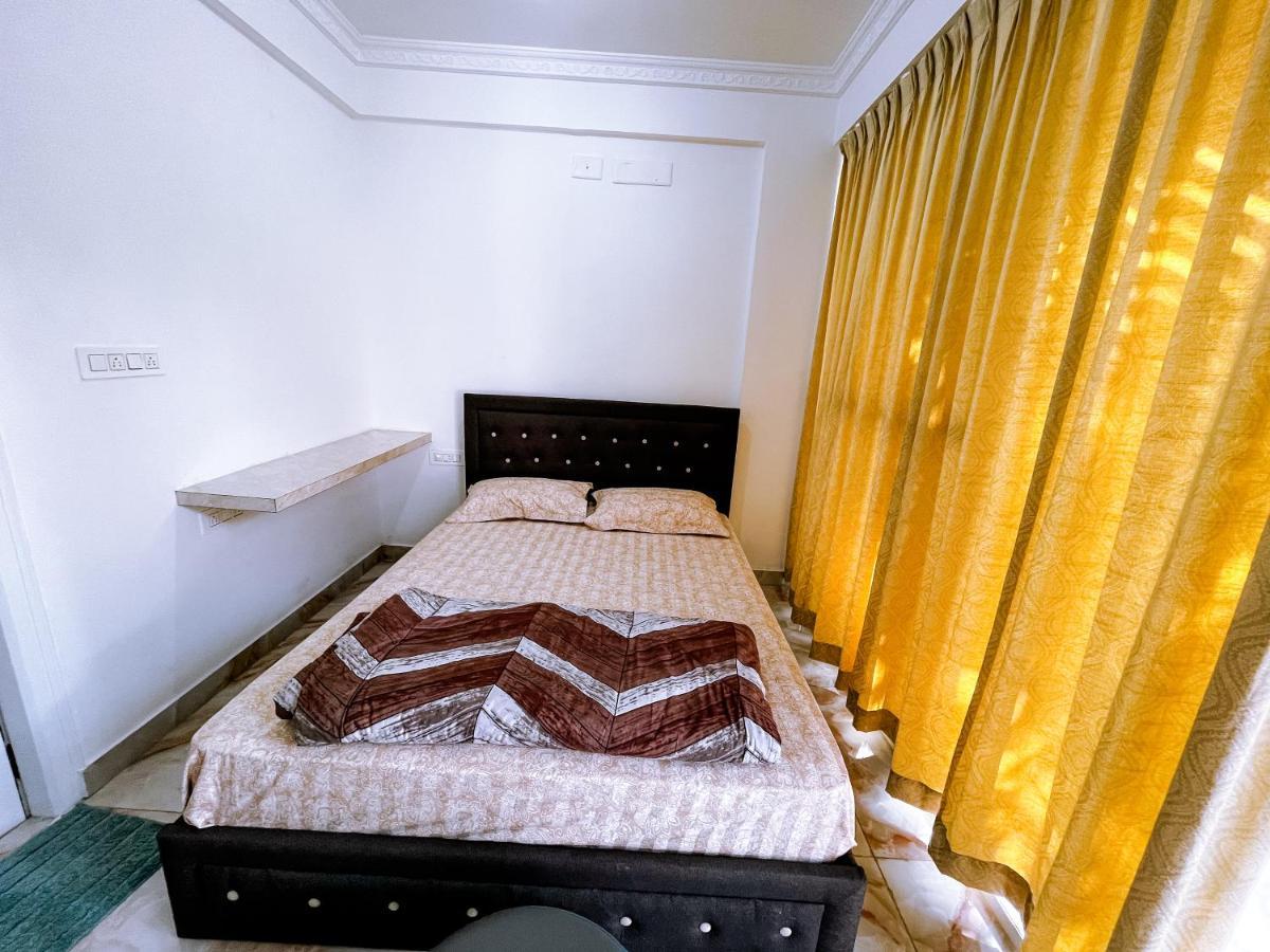 Rvr Home - Beautiful Rooms Бангалор Экстерьер фото